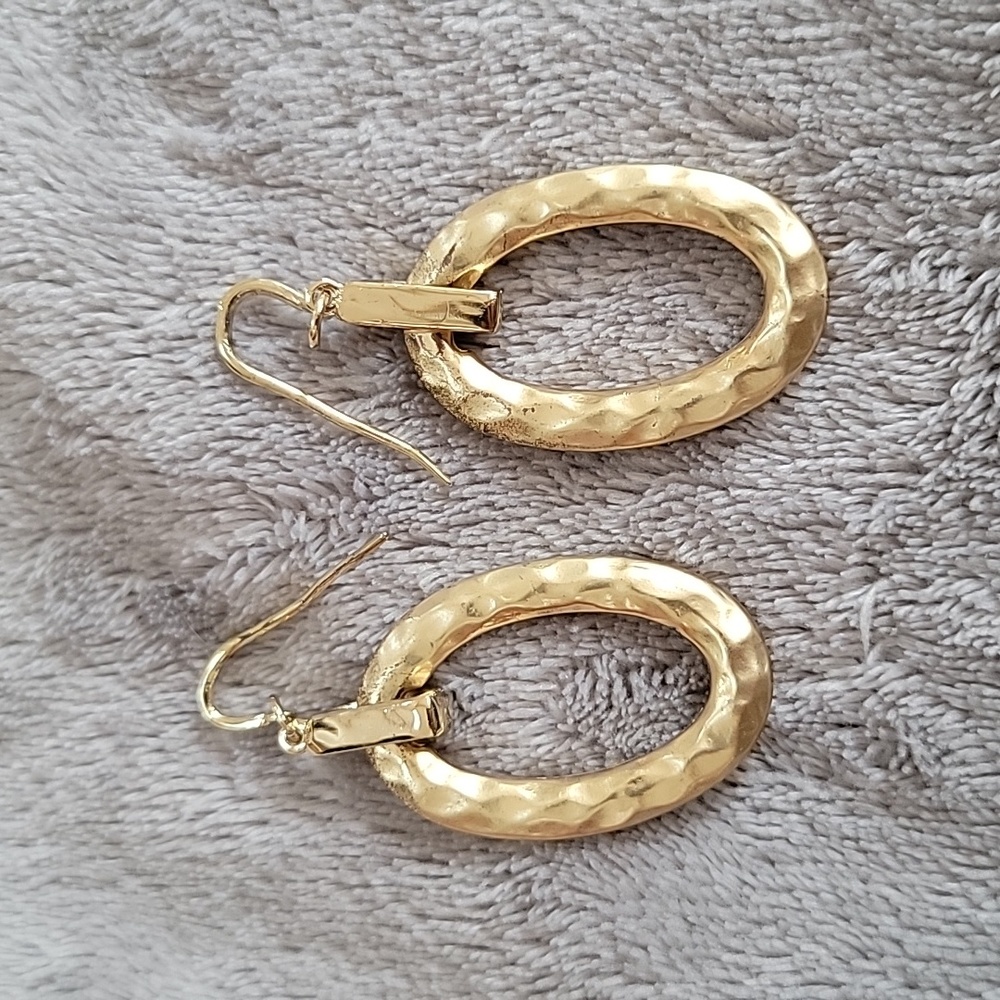 Pierced earrings - Picture 2 of 2